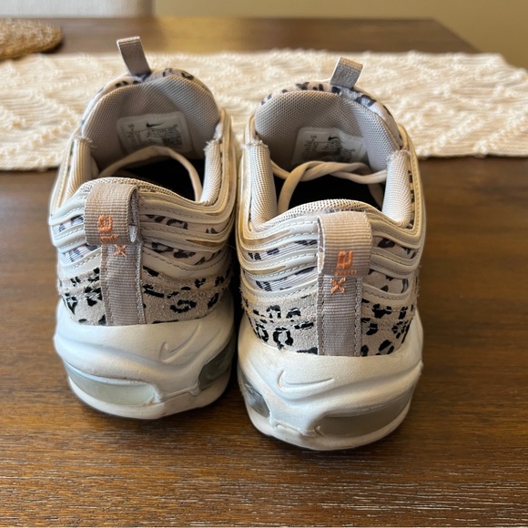 NIKE AIR MAX 97 LEOPARD SE - Picture 3 of 6